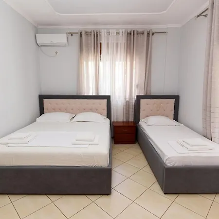Nela Apartment Sarande