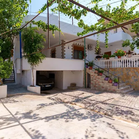 Appartamento Nela Sarandë